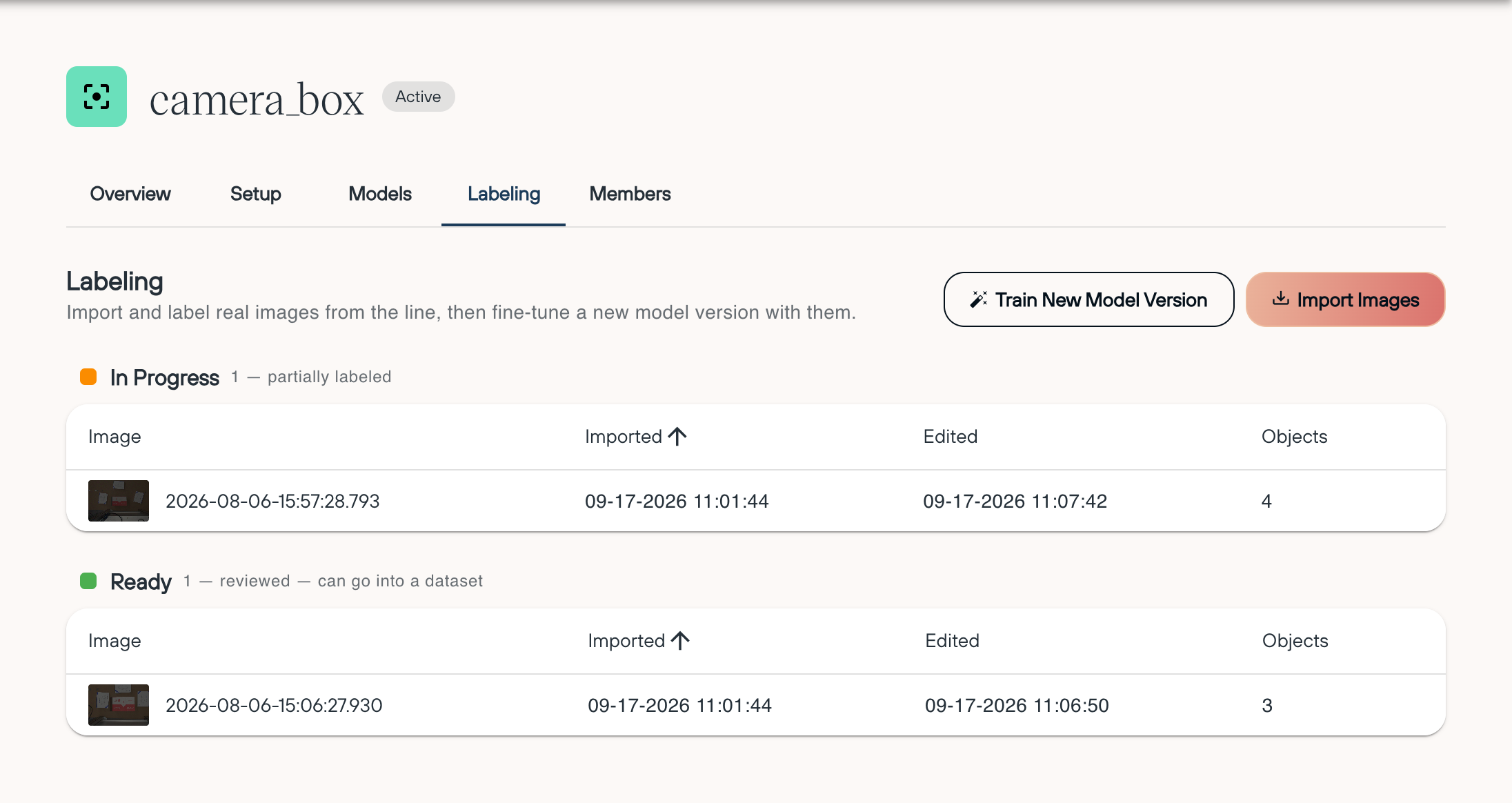 Der Labeling-Tab mit importierten Bildern, nach Status gruppiert